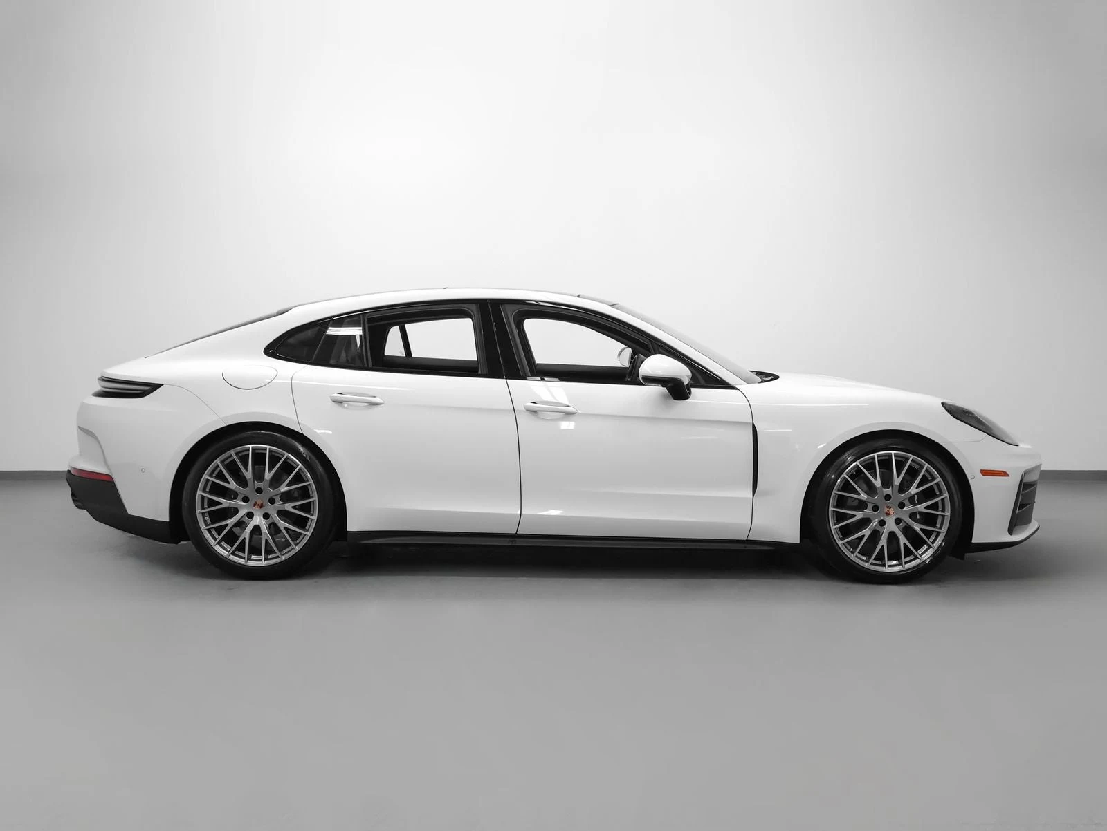 2026 Porsche Panamera 4 (976), 12/20
