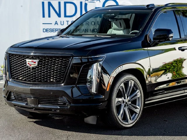 2026 Cadillac Escalade ESV Platinum Edition (5th Generation), 2/20