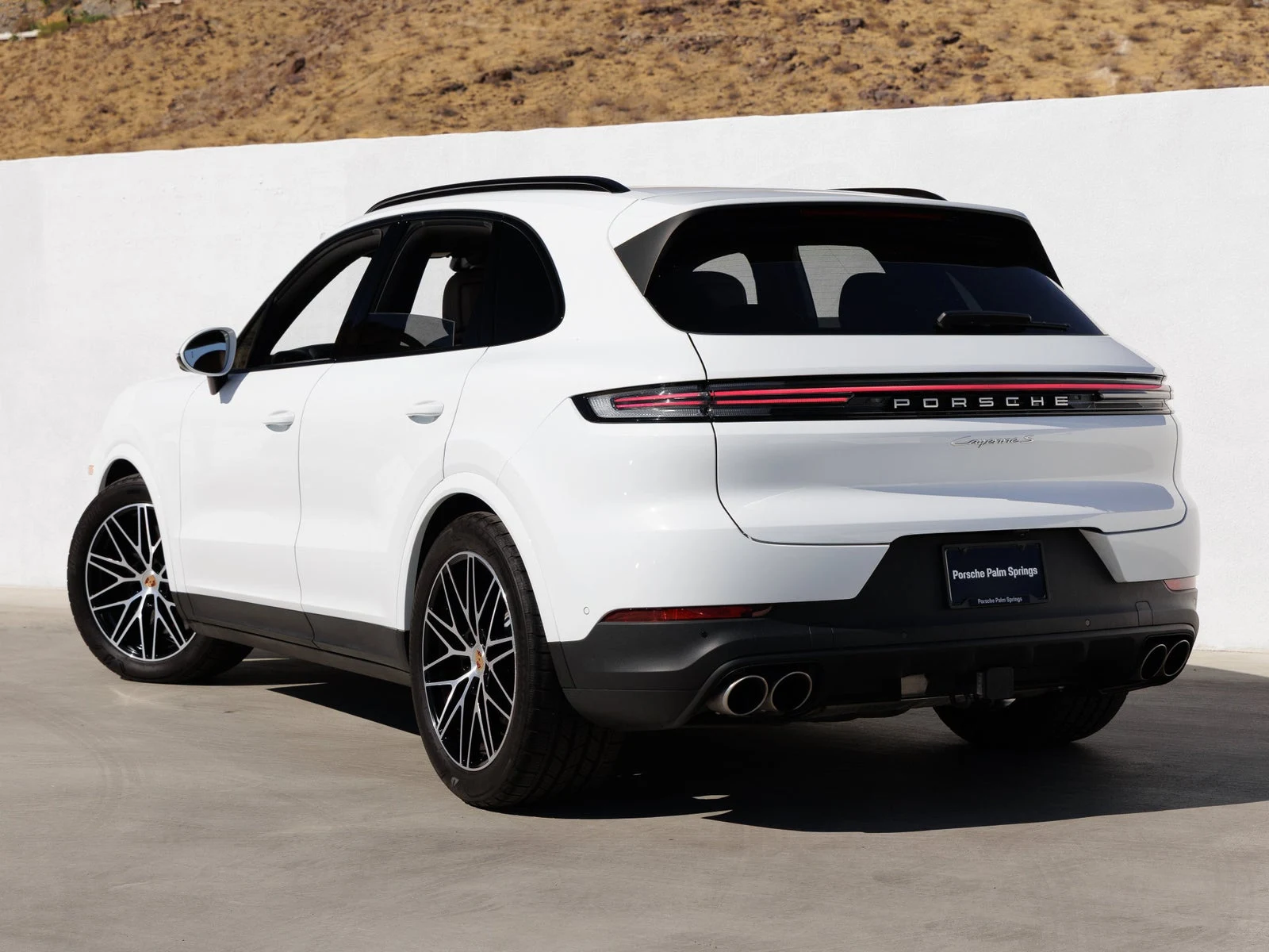 2026 Porsche Cayenne S (3rd Generation), 3/20