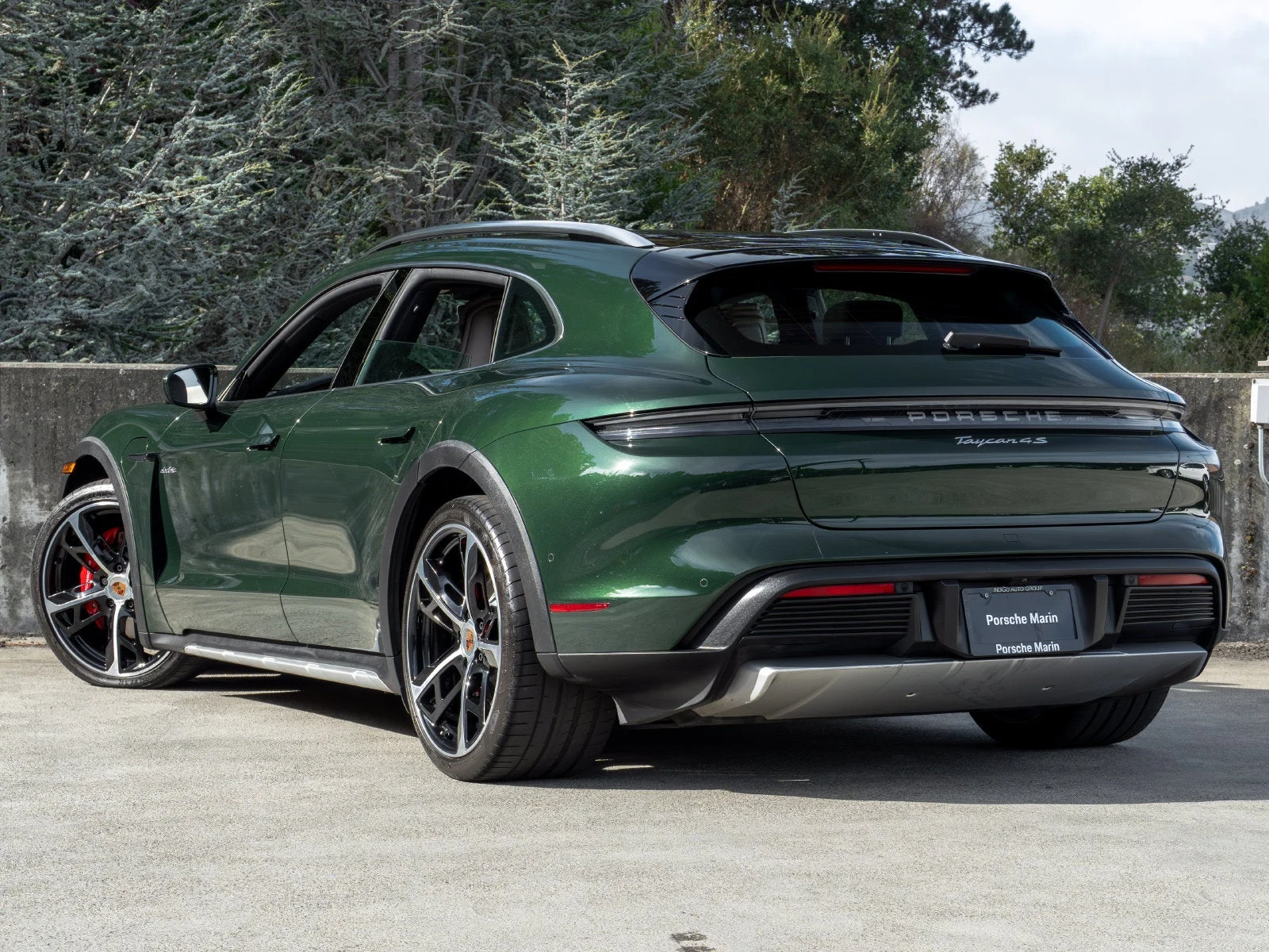 2025 Porsche Taycan 4S Cross Turismo (2025 Update), 3/20