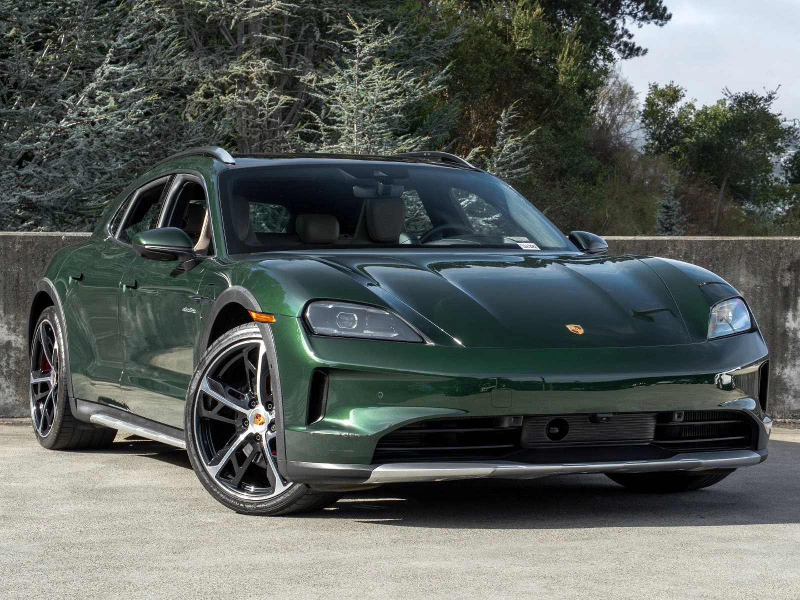 2025 Porsche Taycan 4S Cross Turismo (2025 Update), 6/20