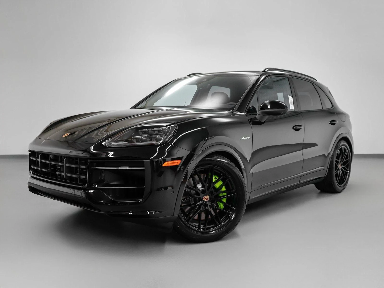 Porsche Cayenne S E-Hybrid (3rd Generation) · Chromite Black Metallic · Indigo Auto Group