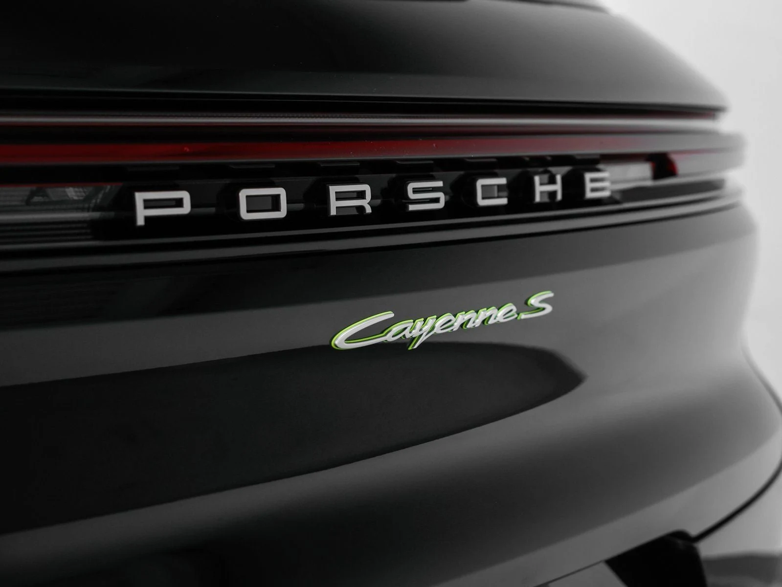 2026 Porsche Cayenne S E-Hybrid (3rd Generation), 16/20
