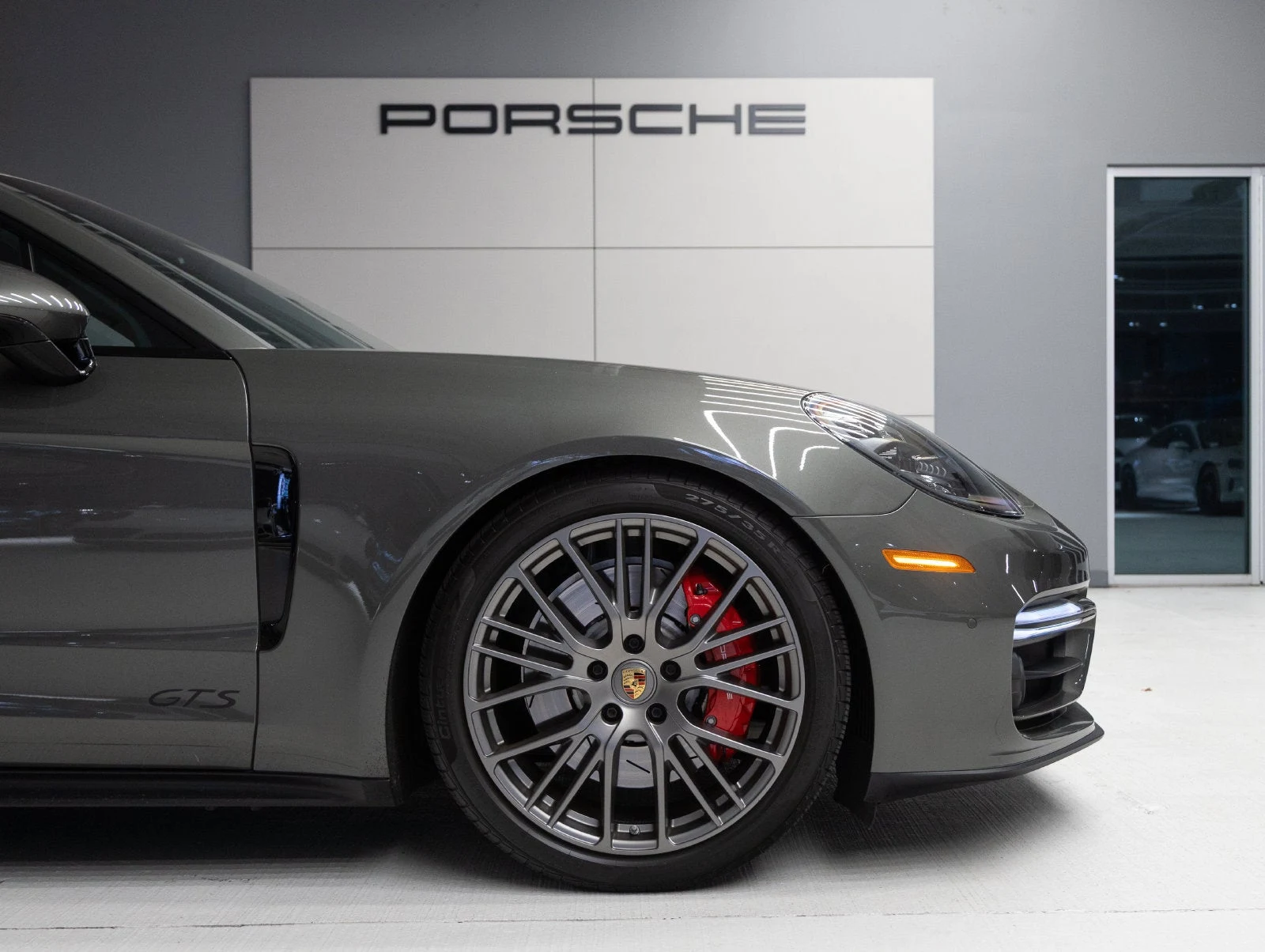 2023 Porsche Panamera GTS (971), 11/20