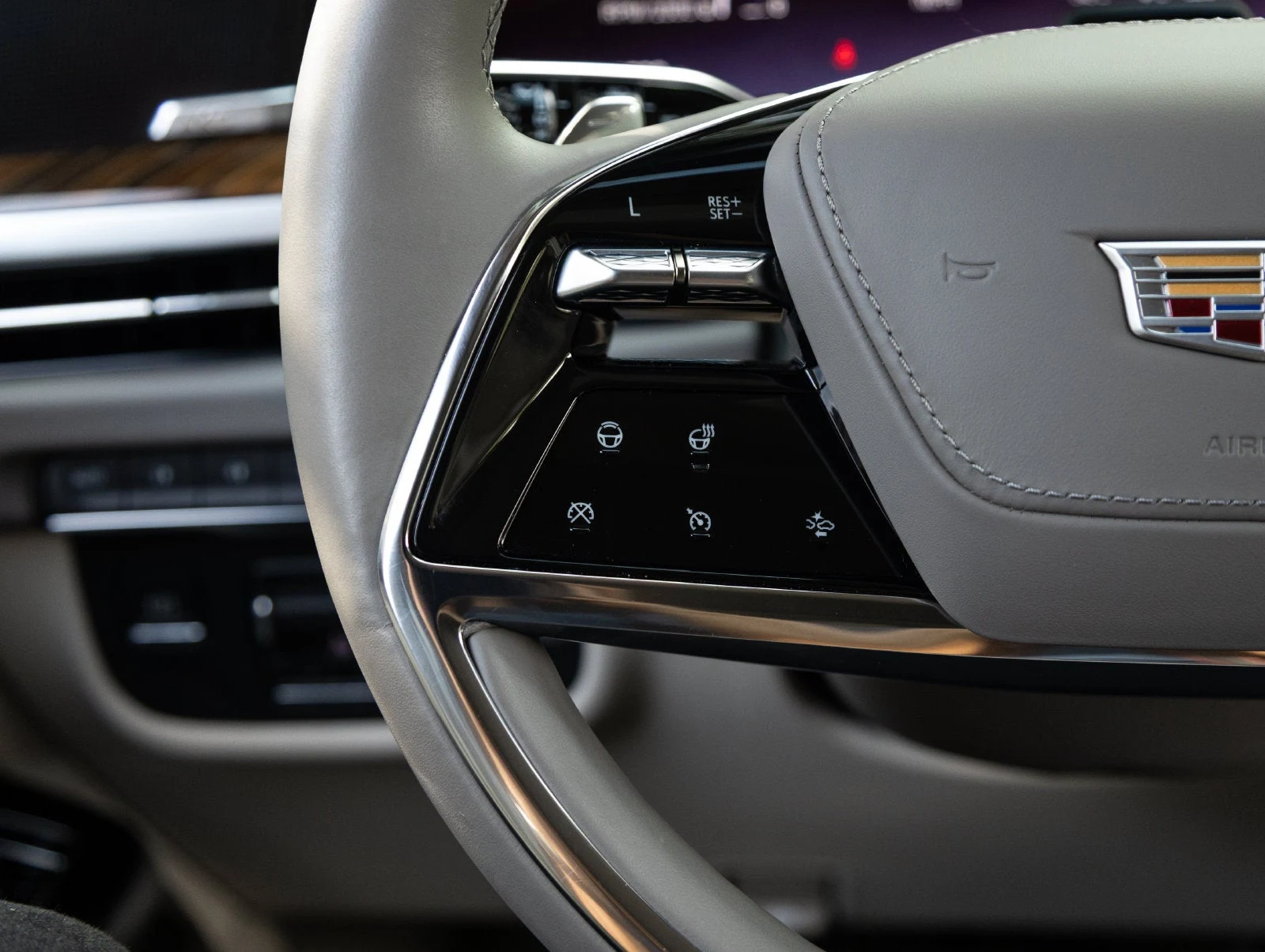 2026 Cadillac Escalade Platinum Sport (5th Generation), 15/20