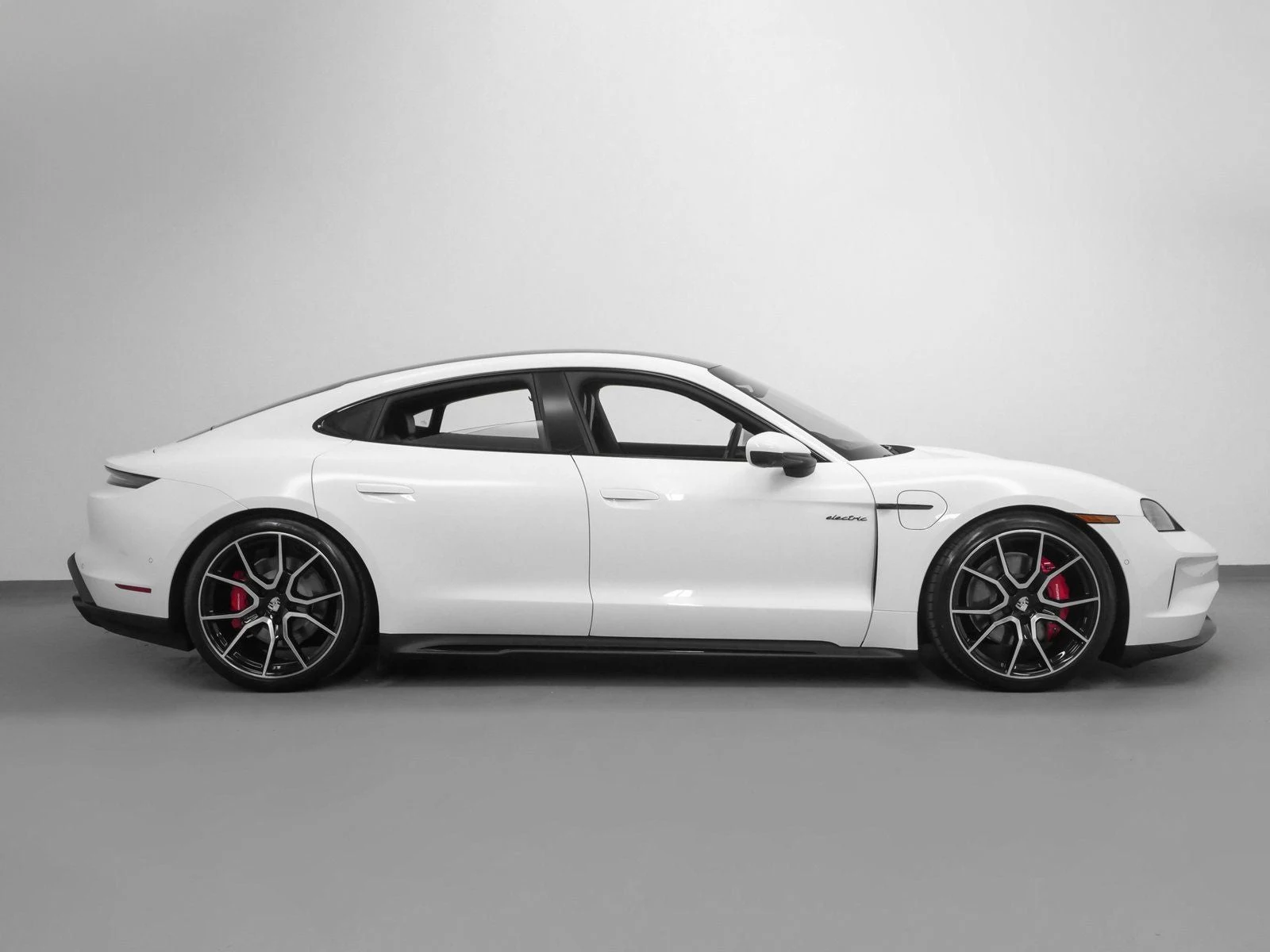 2025 Porsche Taycan 4S (2025 Update), 13/20