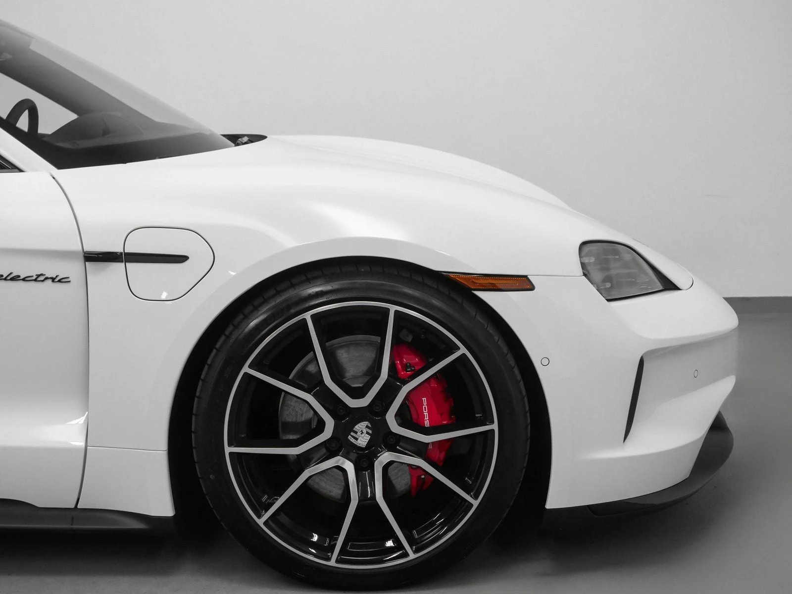 2025 Porsche Taycan 4S (2025 Update), 14/20