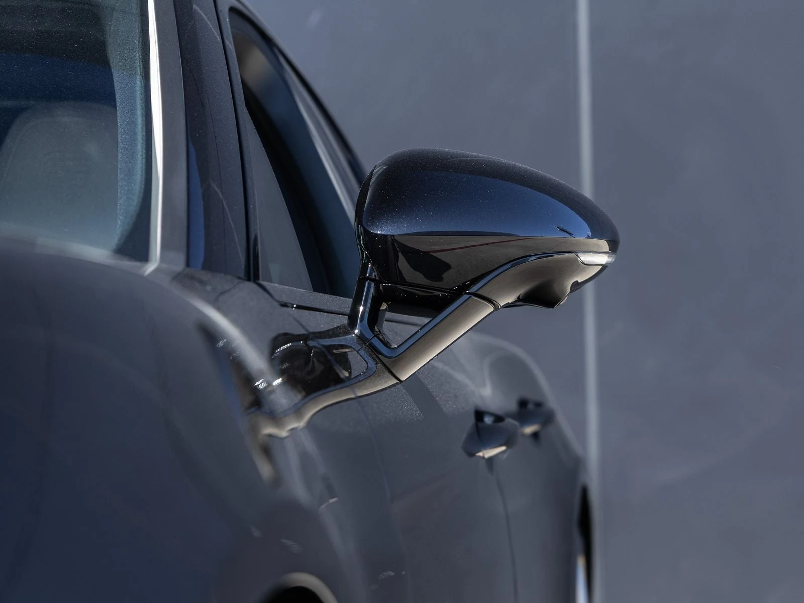 2026 Porsche Panamera 4 (976), 17/20