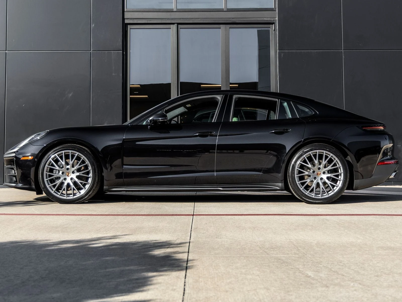2026 Porsche Panamera 4 (976), 2/20