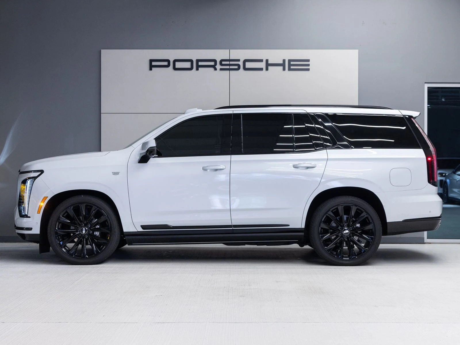 2026 Cadillac Escalade Platinum Sport (5th Generation), 2/20