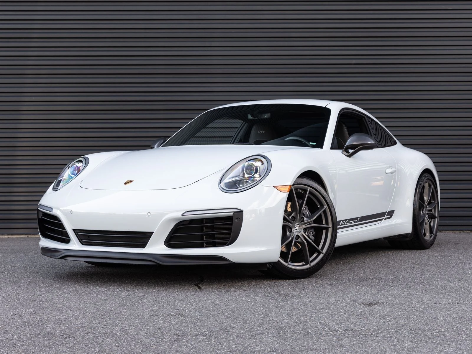Porsche 911 Carrera T (991.2) · Carrara White Metallic · Indigo Auto Group