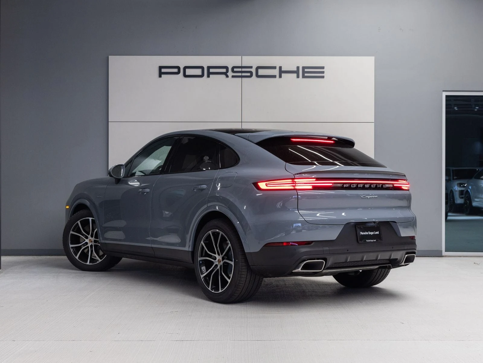 2026 Porsche Cayenne E-Hybrid Coupé (3rd Generation), 3/20
