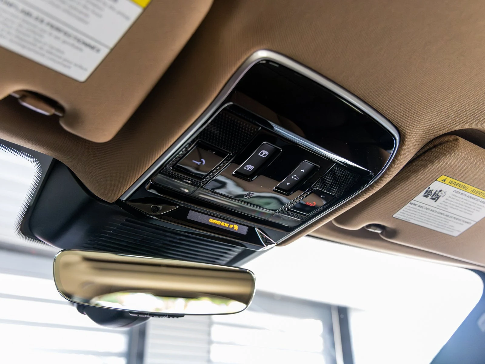 2026 Land Rover Range Rover SE Plug-in Hybrid (L460), 18/20