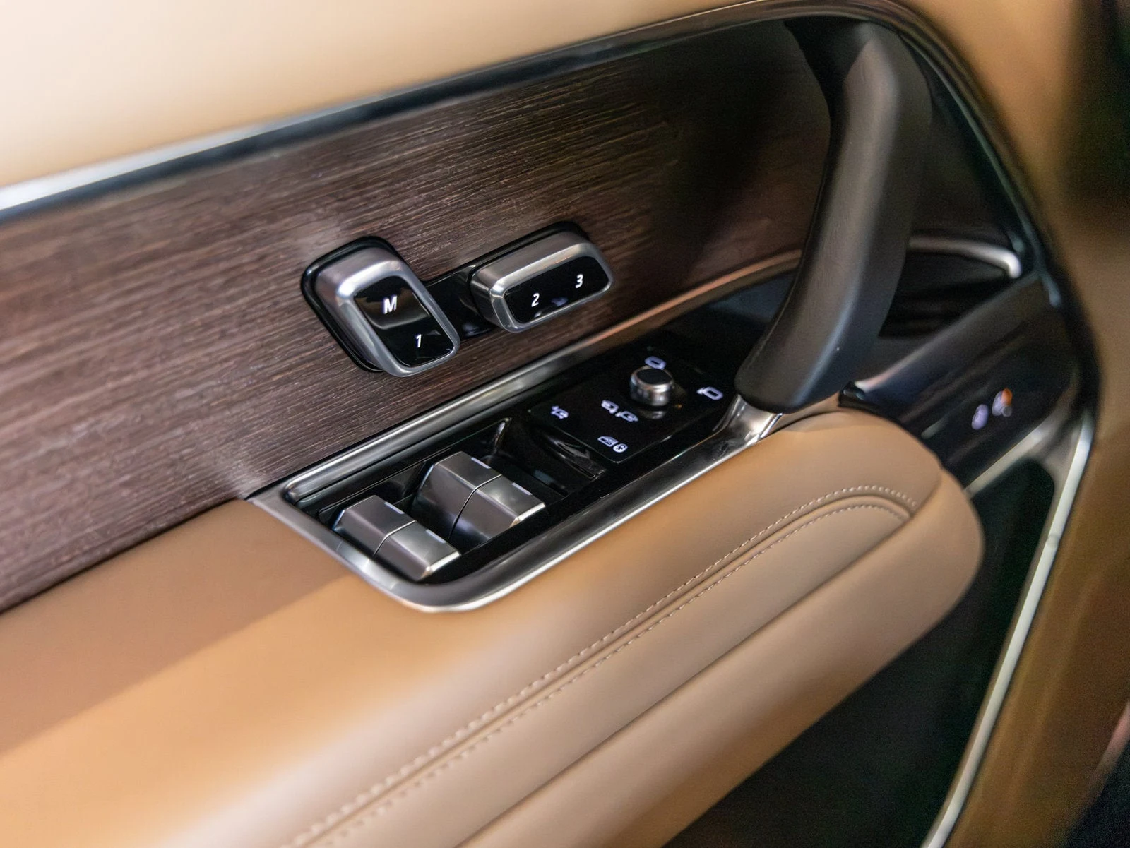 2026 Land Rover Range Rover SE Plug-in Hybrid (L460), 20/20
