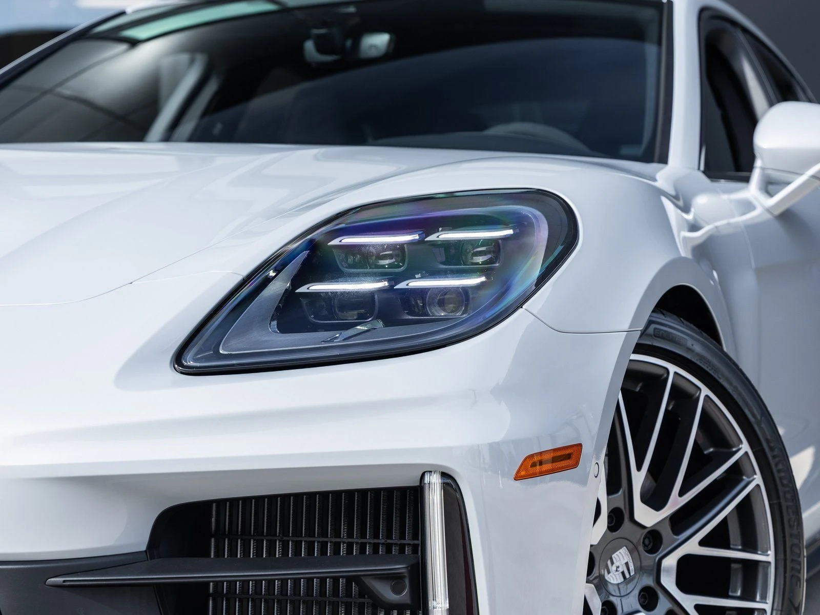 2026 Porsche Panamera (976), 17/20