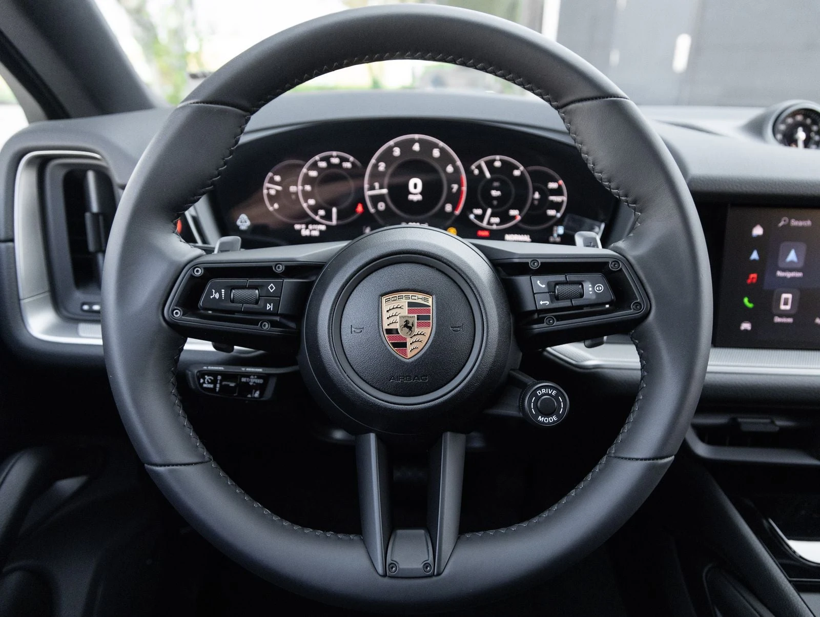 2026 Porsche Cayenne Coupé (3rd Generation), 13/20