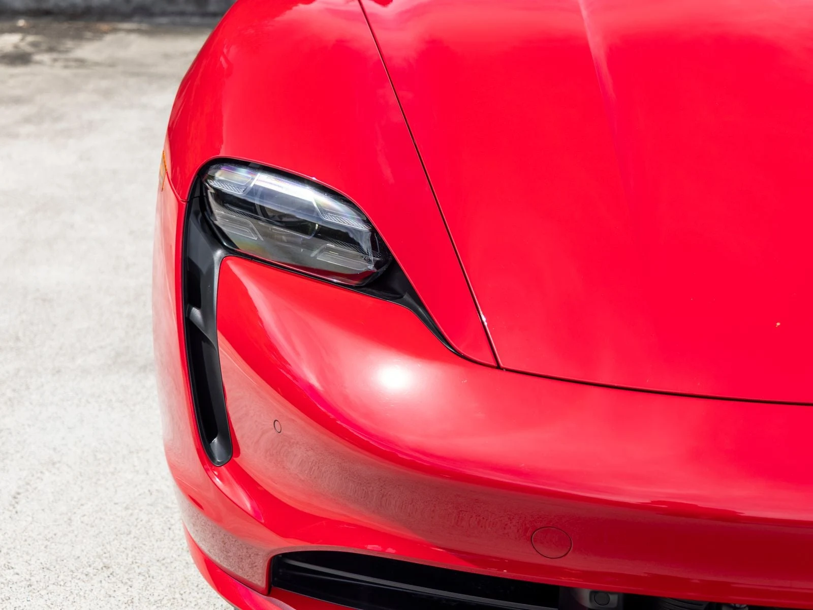 2024 Porsche Taycan Turbo (Original Version), 14/20