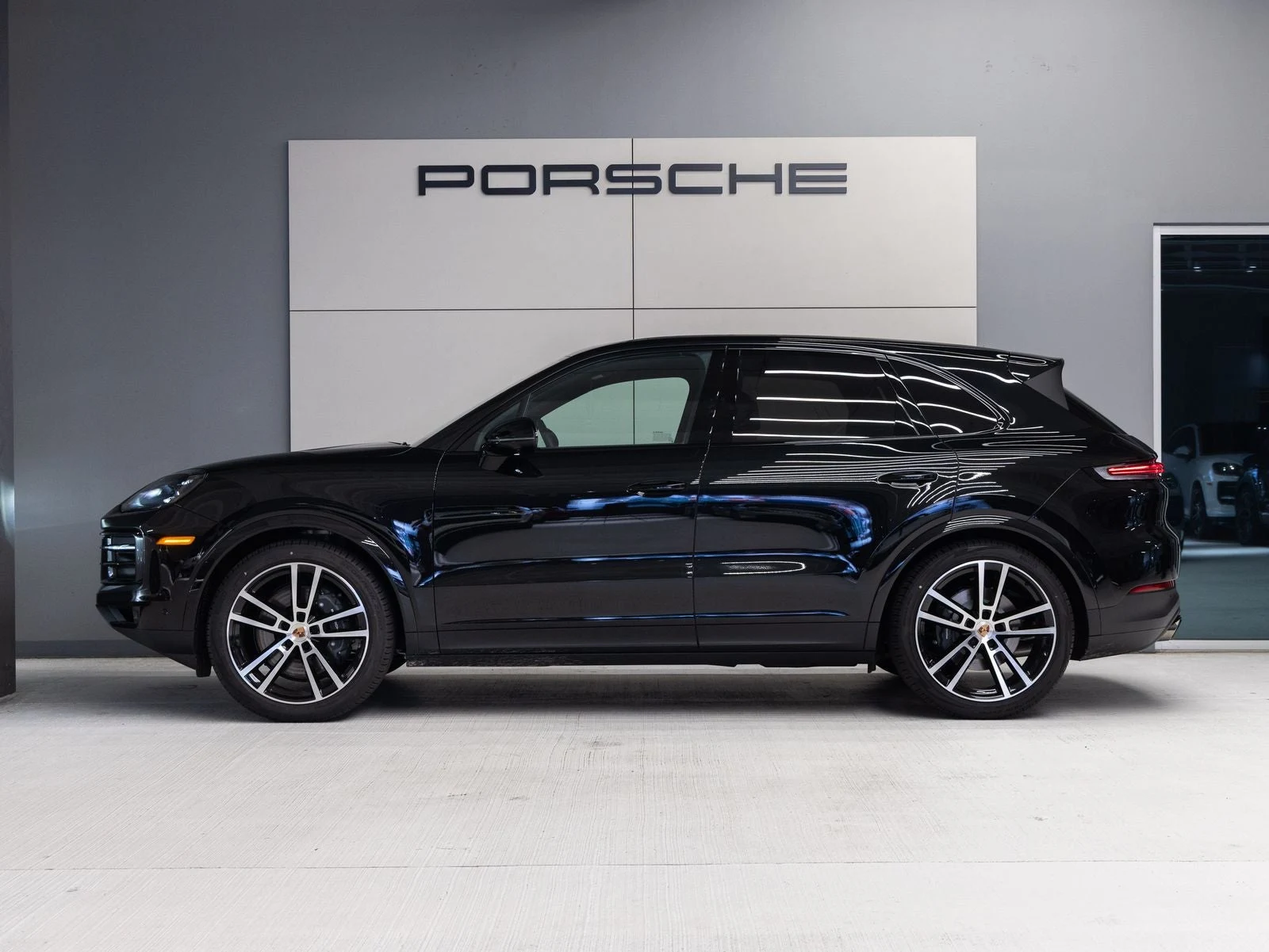 2026 Porsche Cayenne (3rd Generation), 2/20
