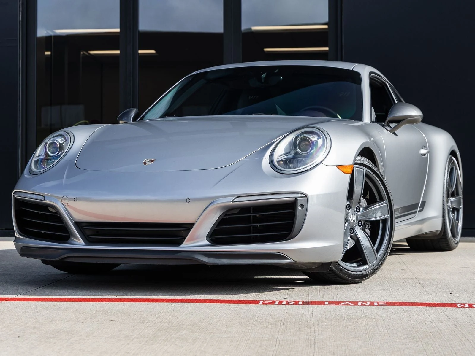 Porsche 911 Carrera T (991.2) · Gt-Silver Metallic · Indigo Auto Group