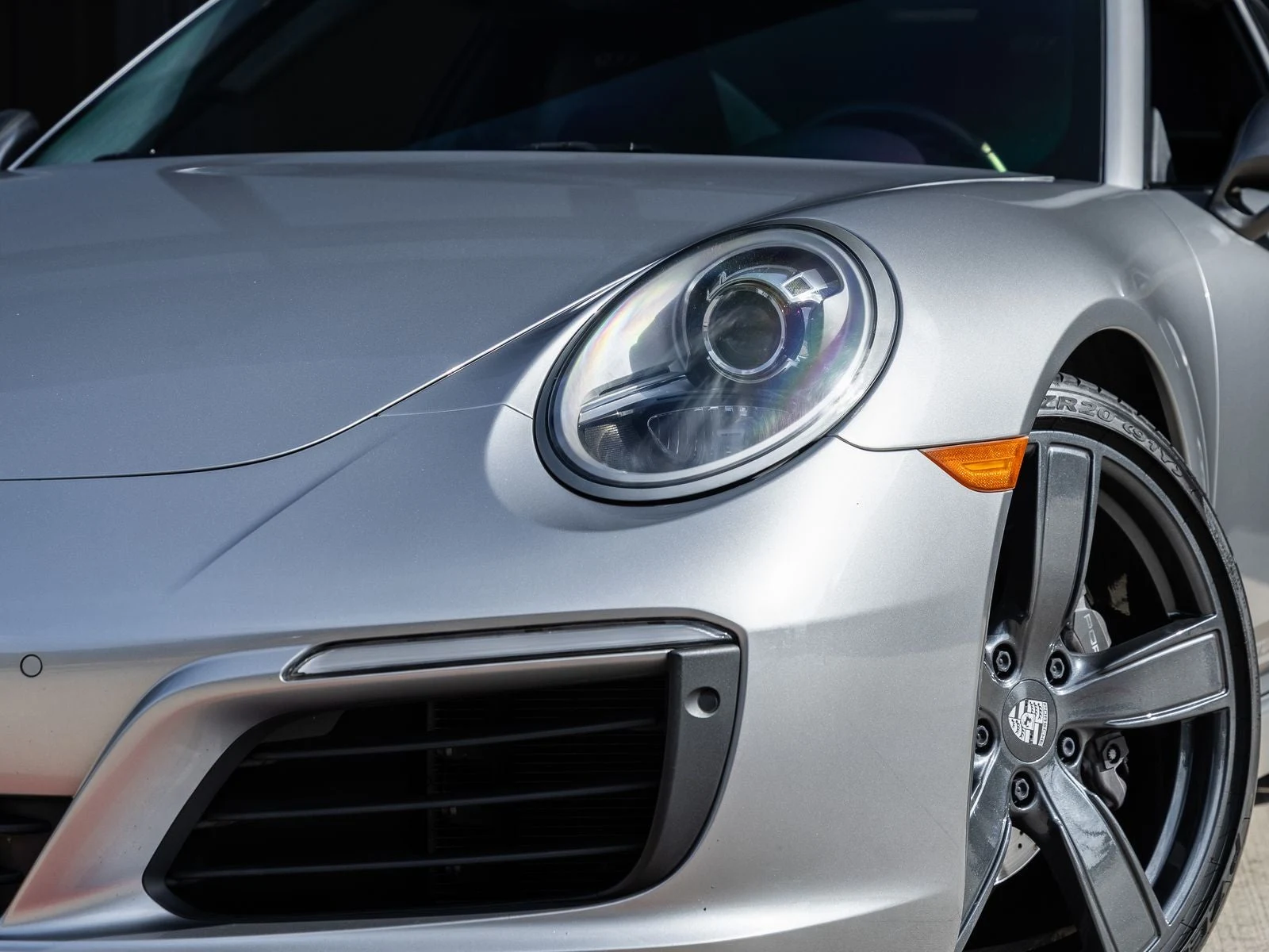 2018 Porsche 911 Carrera T (991.2), 18/20