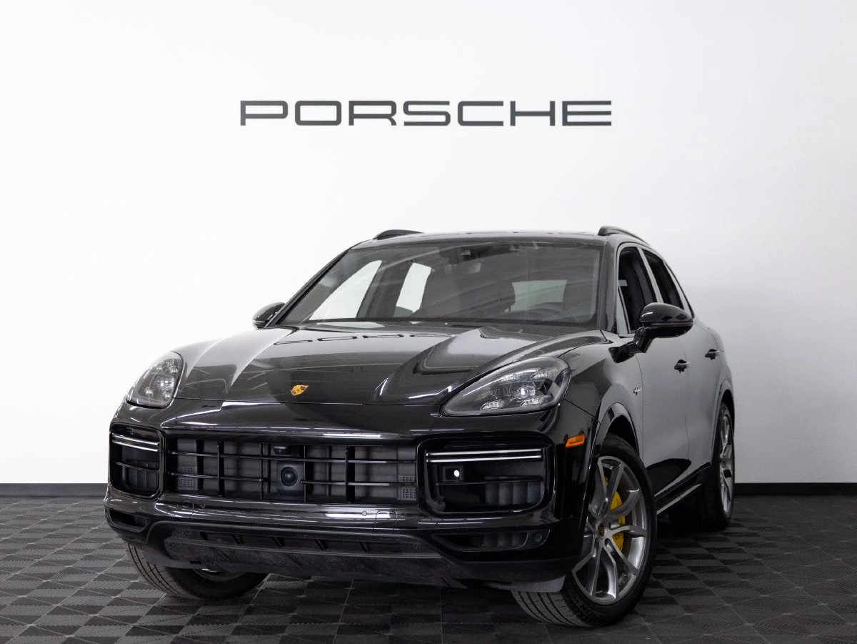 Porsche Cayenne Turbo S E-Hybrid (3rd Generation) · Chromitblack Metallic · Indigo Auto Group