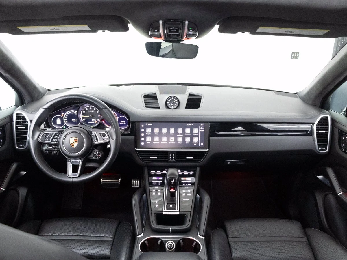 2023 Porsche Cayenne Turbo S E-Hybrid (3rd Generation), 17/20