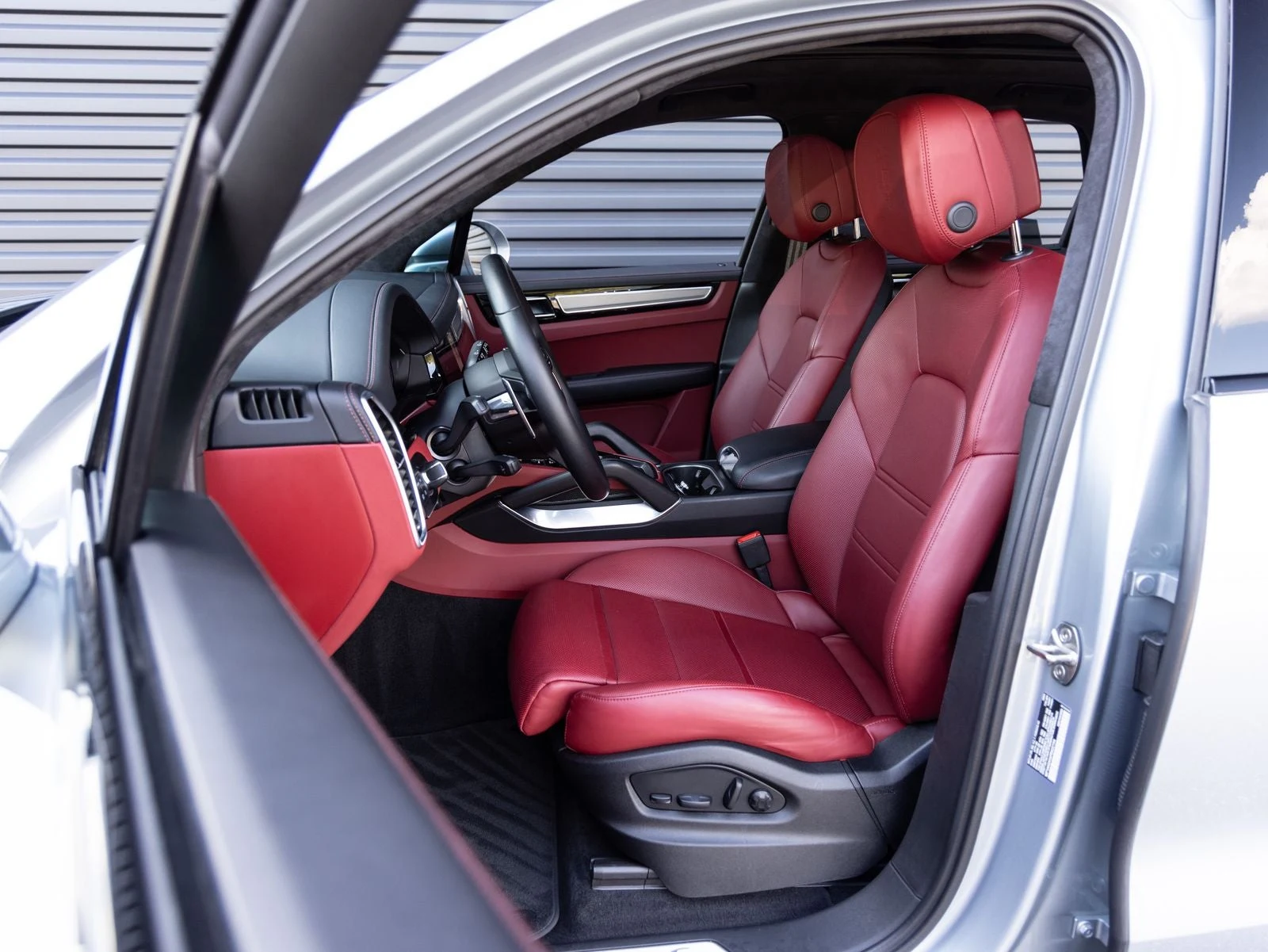 2023 Porsche Cayenne Turbo S E-Hybrid (3rd Generation), 5/20
