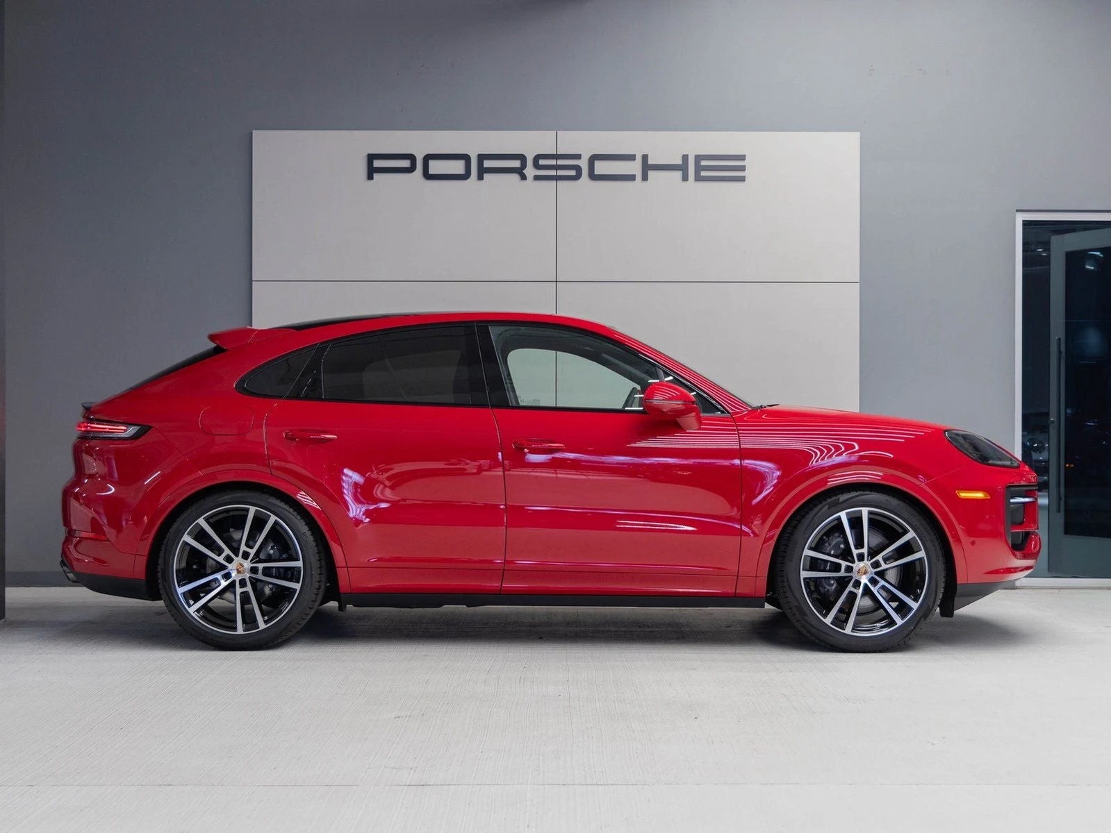 2026 Porsche Cayenne Coupé (3rd Generation), 8/20