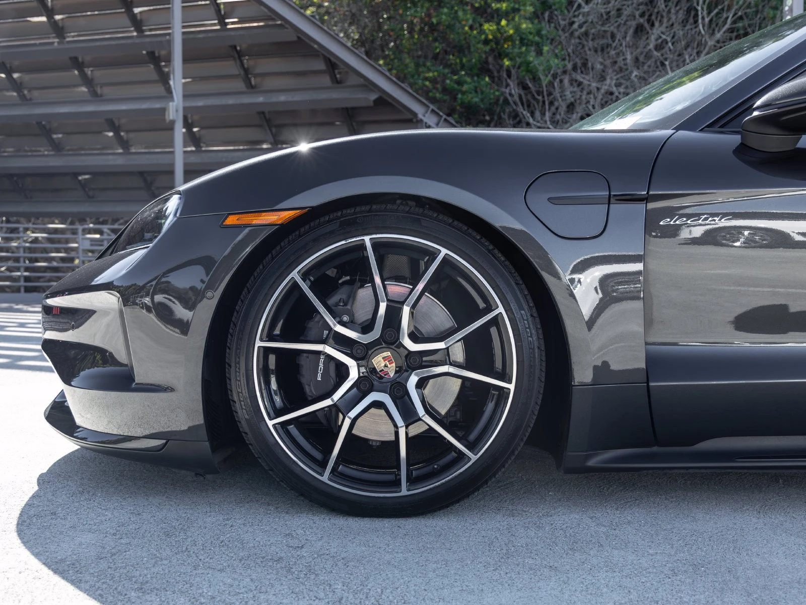 2026 Porsche Taycan 4 Sedan (2025 Update), 13/20