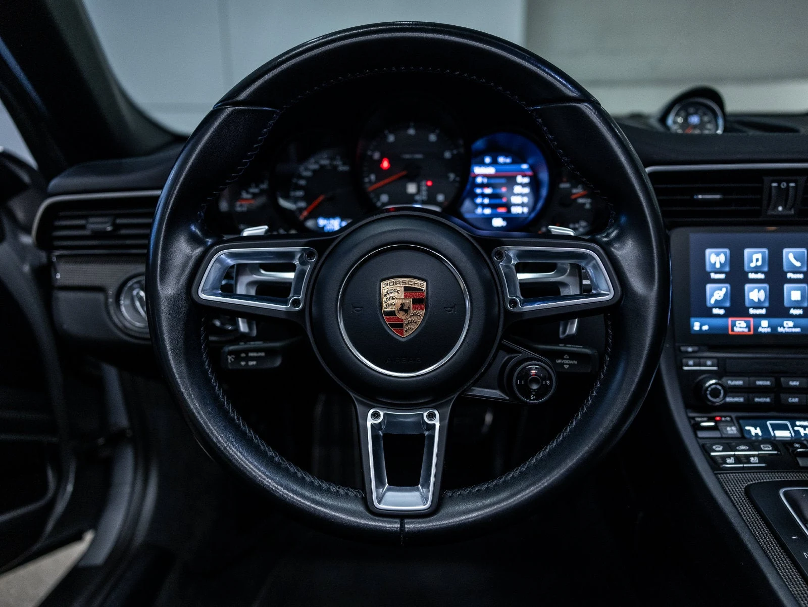 2017 Porsche 911 Carrera 4S Cabriolet (991.2), 6/20