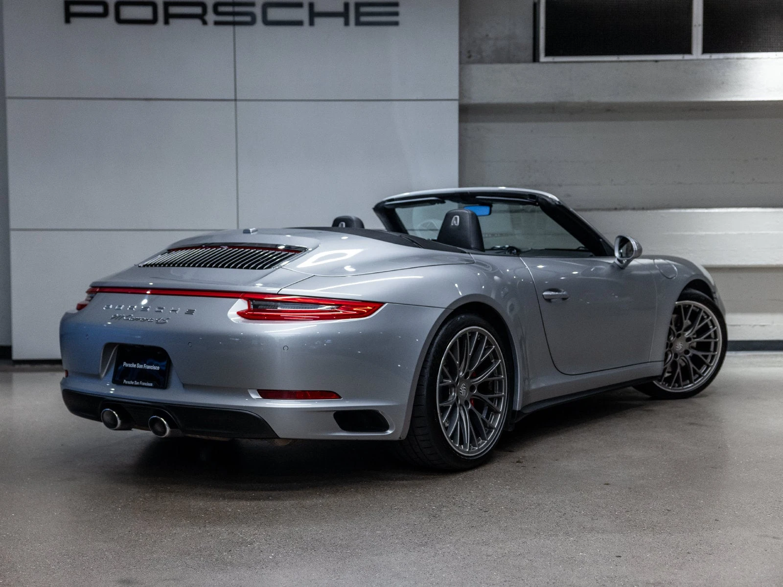 2017 Porsche 911 Carrera 4S Cabriolet (991.2), 8/20