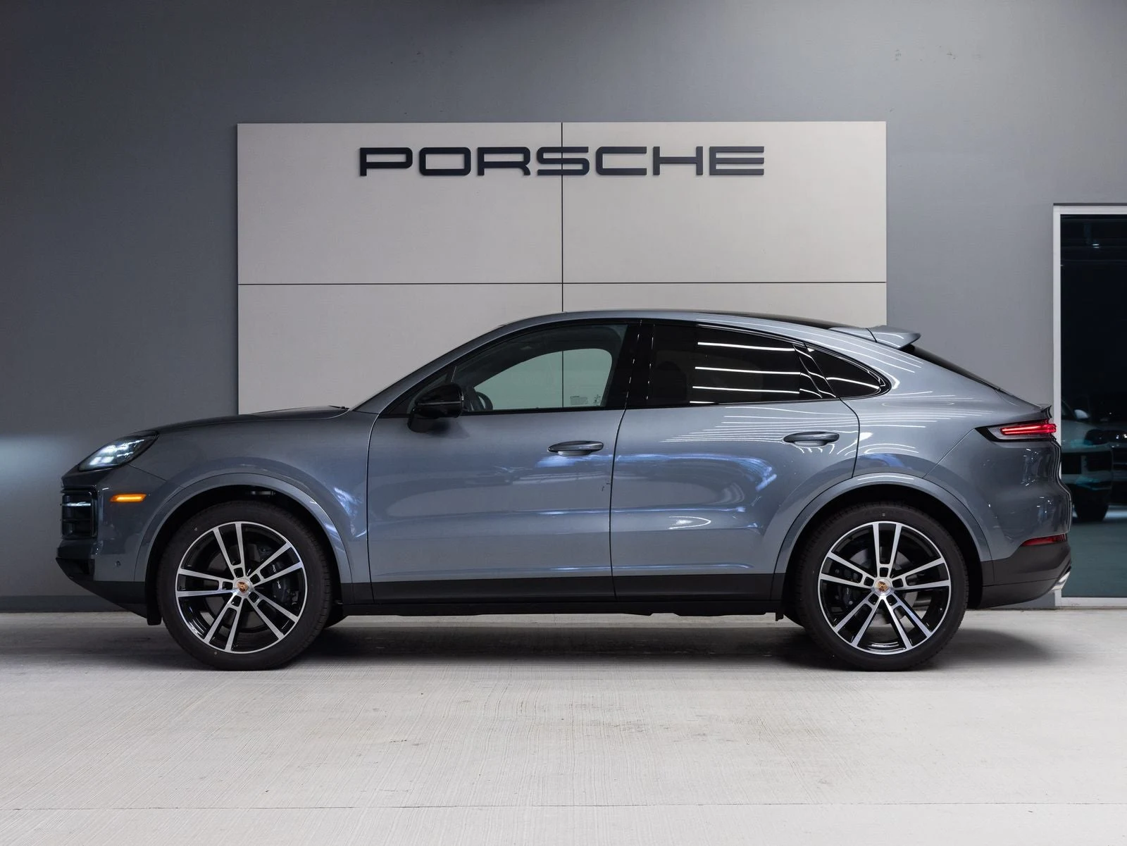 2026 Porsche Cayenne Coupé (3rd Generation), 2/20