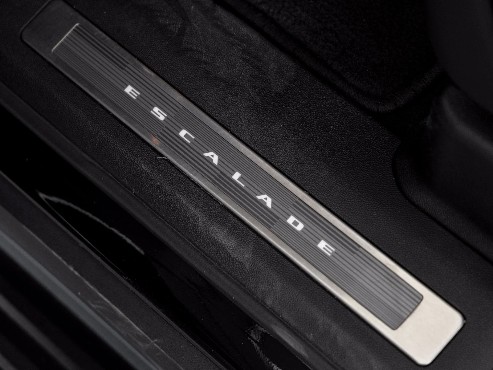 2023 Cadillac Escalade V-Series (5th Generation), 13/20