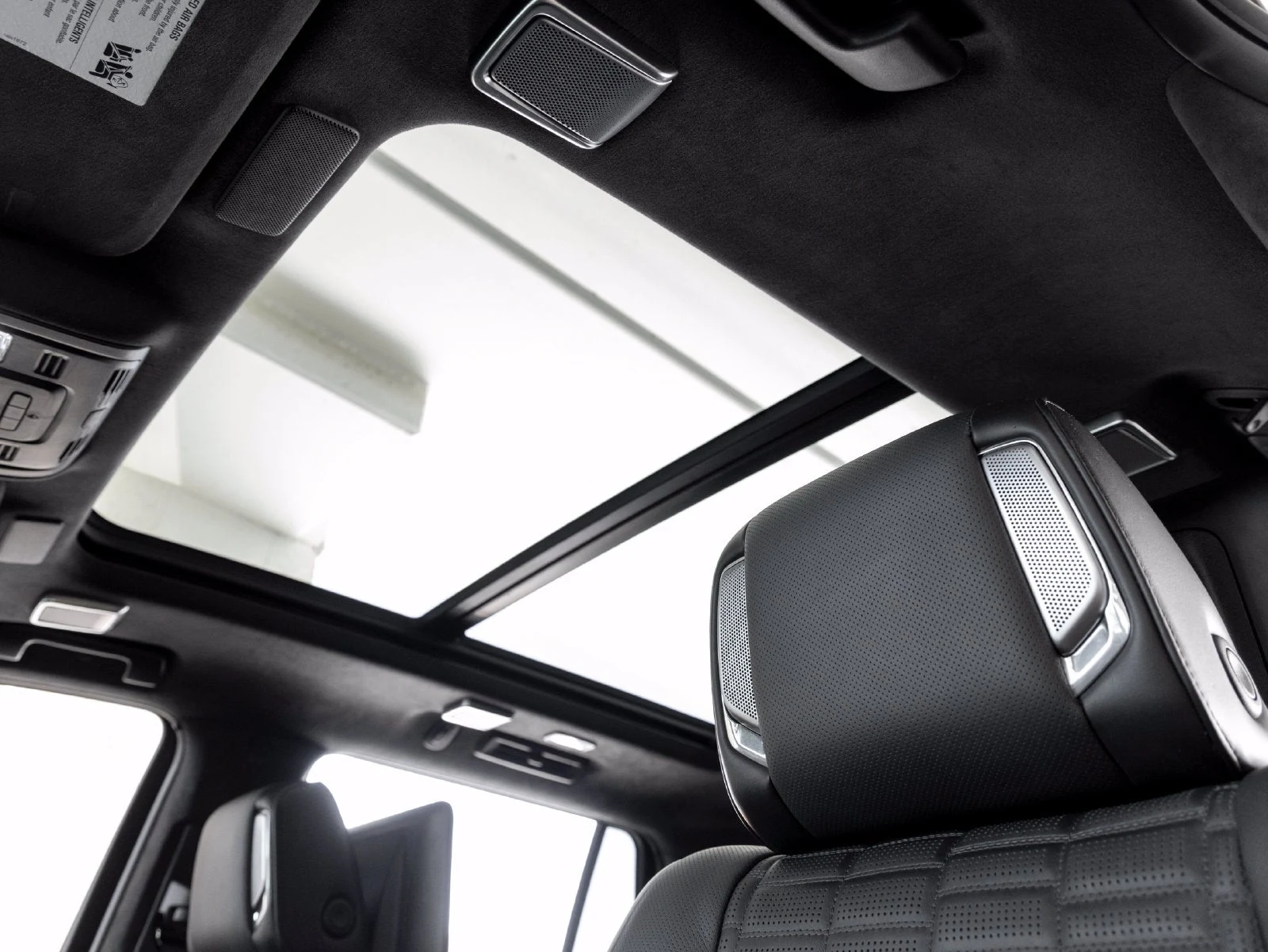 2023 Cadillac Escalade V-Series (5th Generation), 16/20