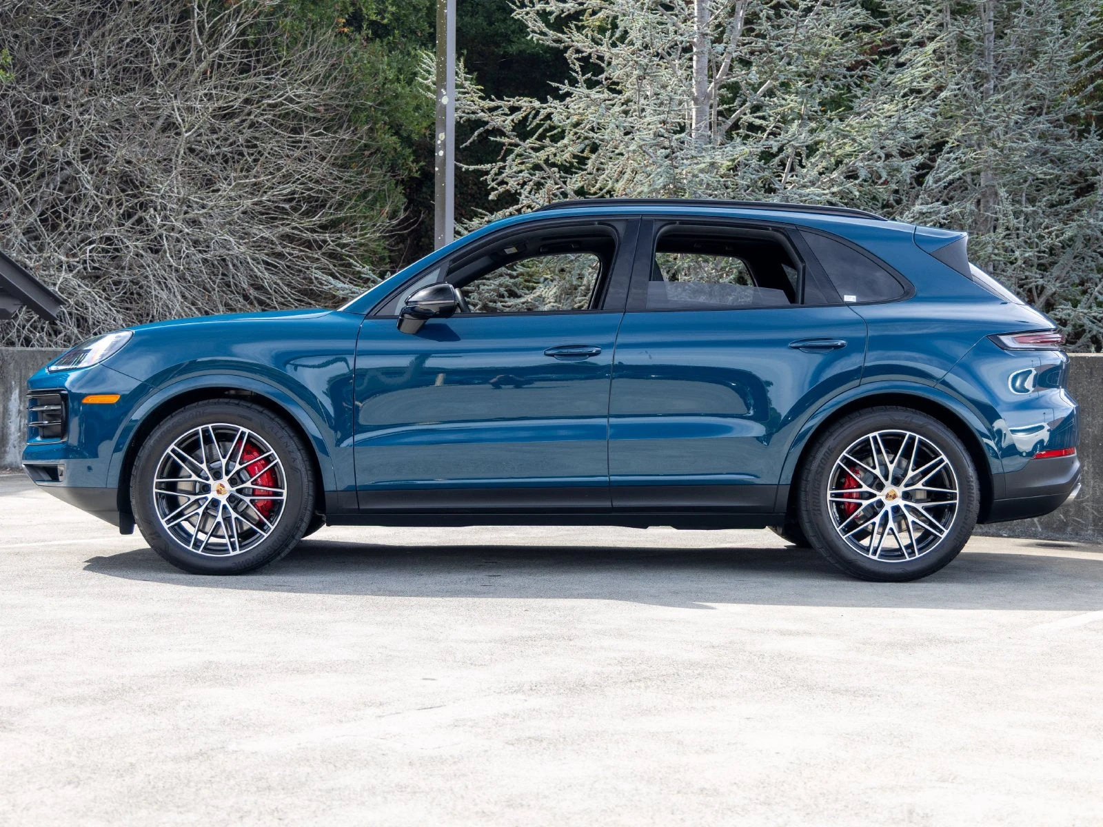2025 Porsche Cayenne S (3rd Generation), 2/20