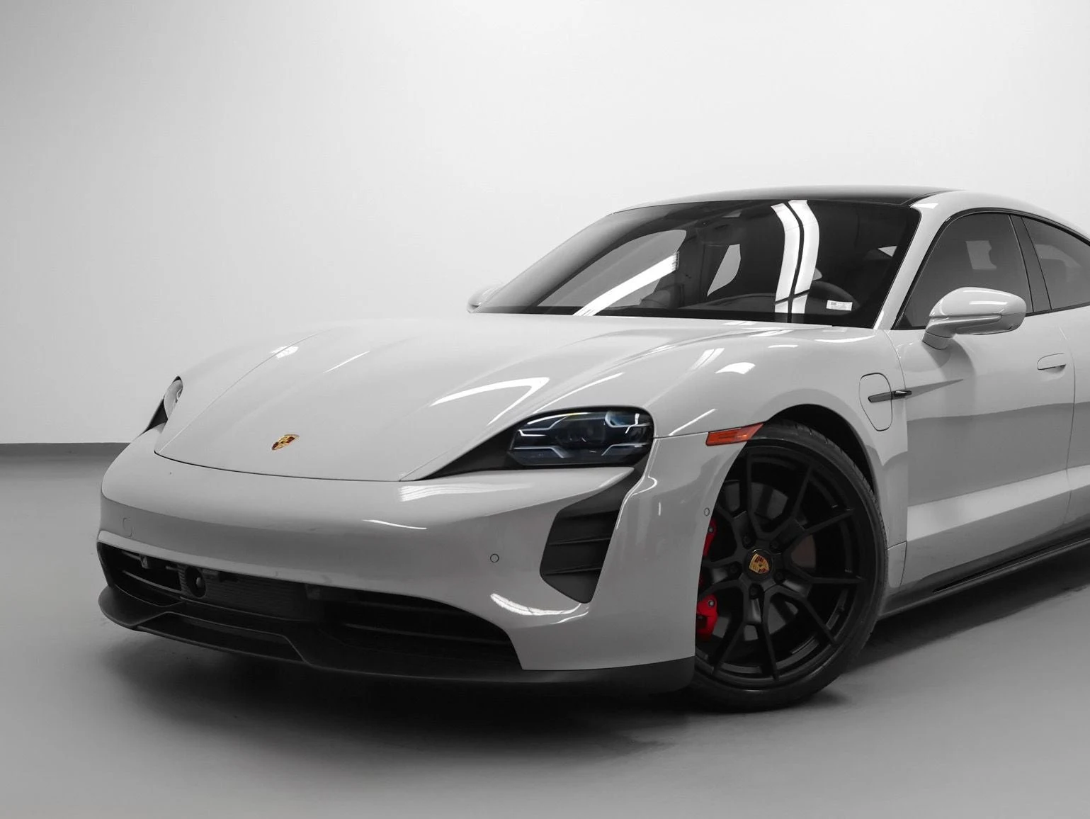 2024 Porsche Taycan GTS (Original Version), 6/20