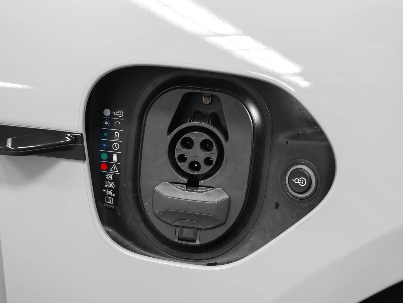 2024 Porsche Taycan GTS (Original Version), 15/20