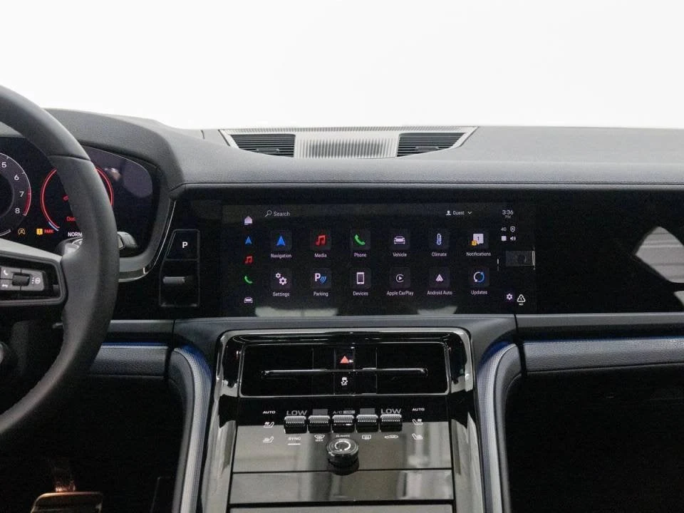 2025 Porsche Panamera 4 (976), 18/20
