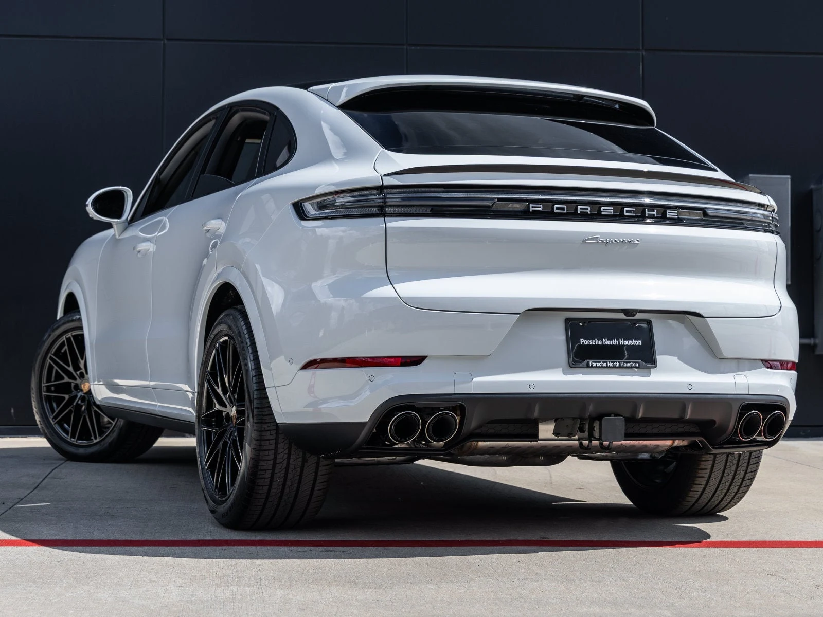 2026 Porsche Cayenne Coupé (3rd Generation), 3/20