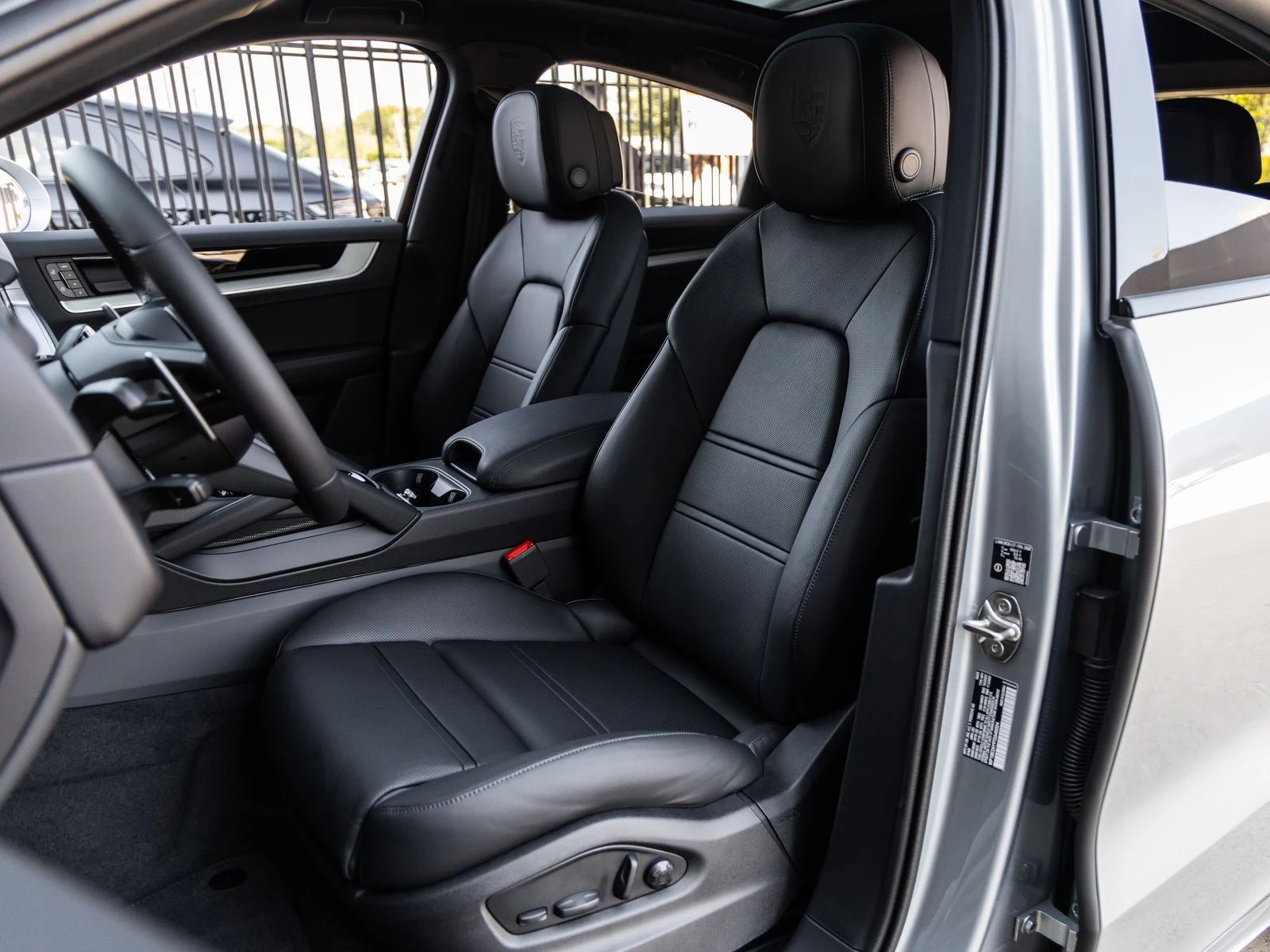 2026 Porsche Cayenne E-Hybrid Coupé (3rd Generation), 5/20