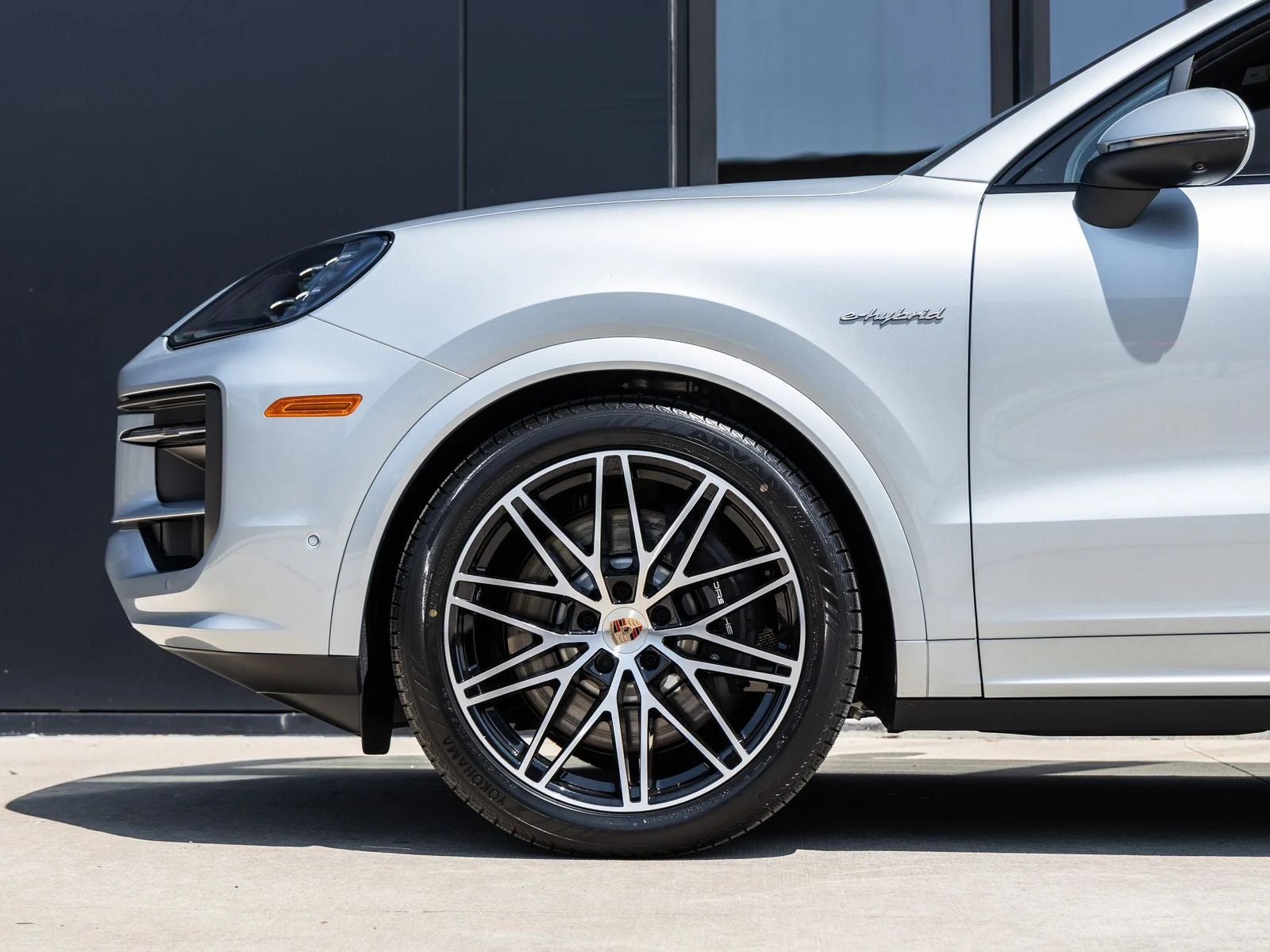 2026 Porsche Cayenne E-Hybrid Coupé (3rd Generation), 13/20