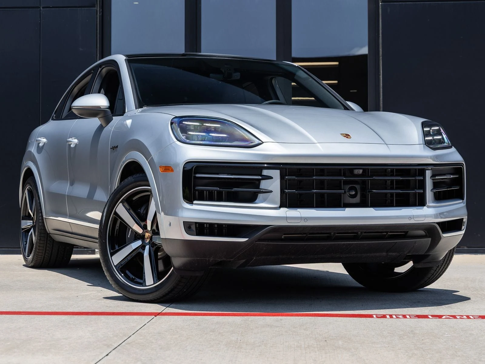2025 Porsche Cayenne E-Hybrid Coupé (3rd Generation), 6/20