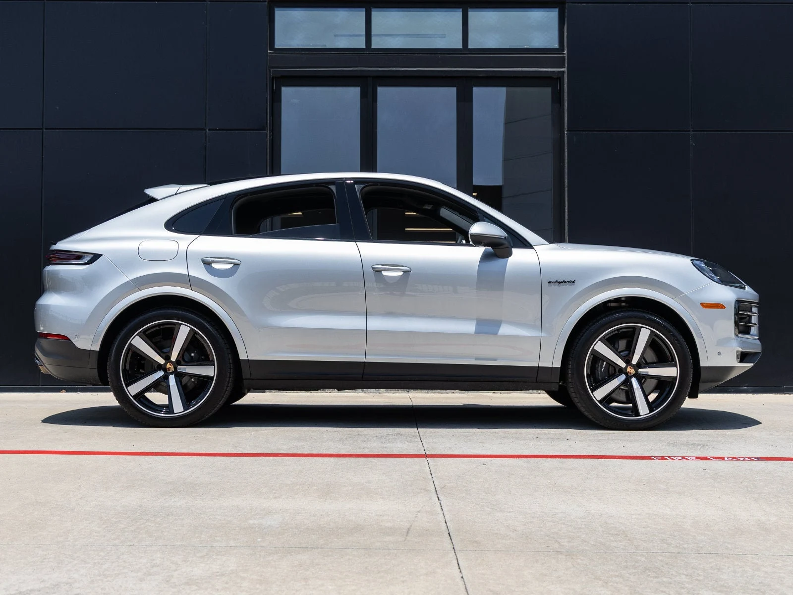 2025 Porsche Cayenne E-Hybrid Coupé (3rd Generation), 12/20