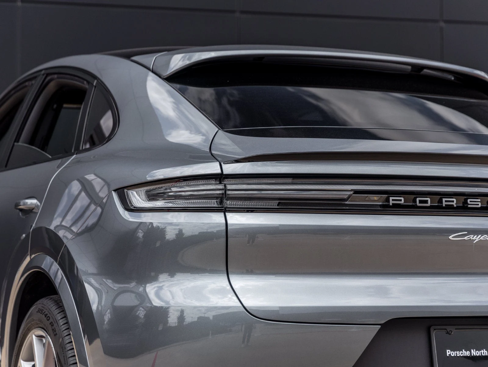 2026 Porsche Cayenne Coupé (3rd Generation), 13/20