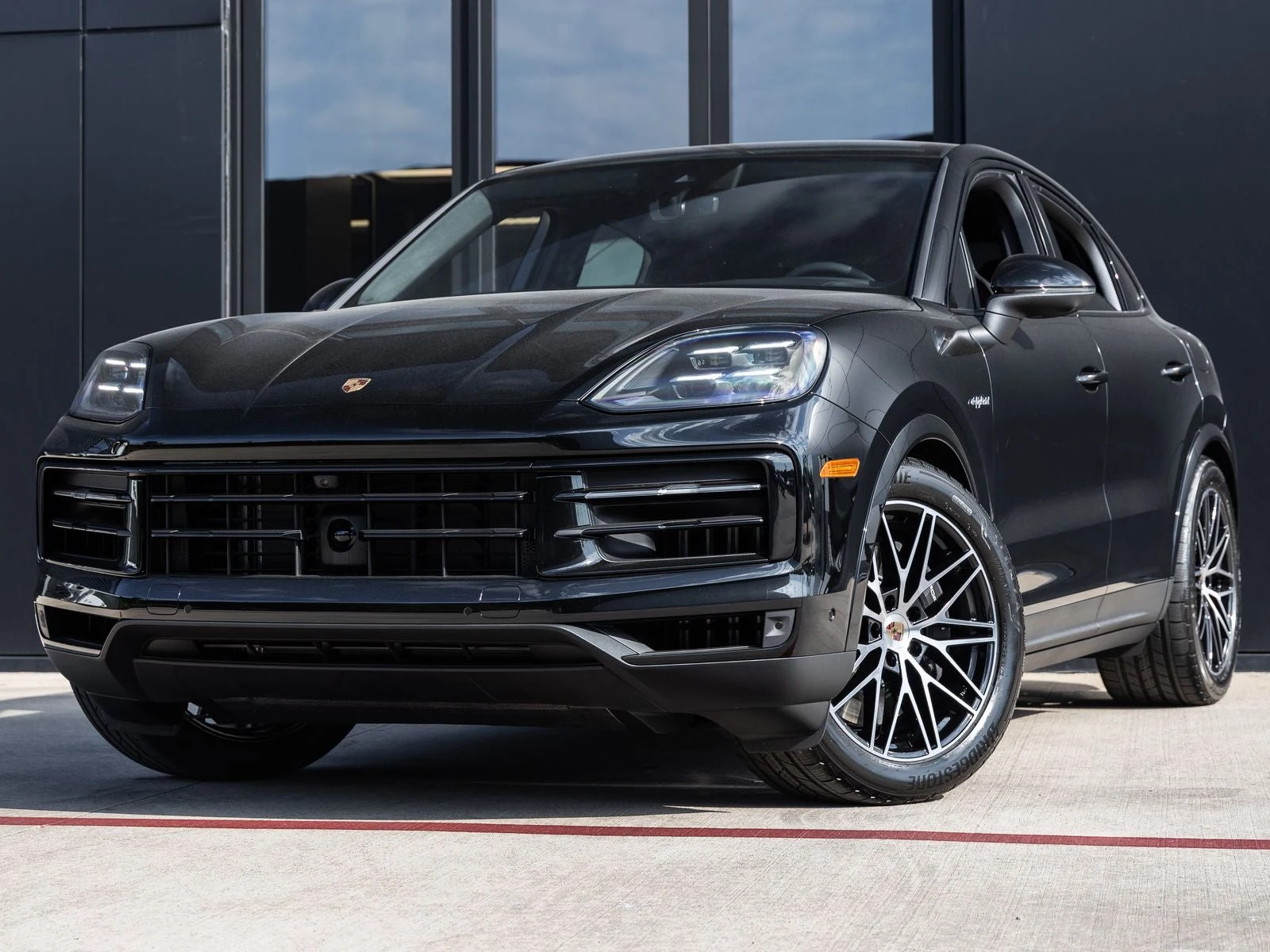 Porsche Cayenne E-Hybrid Coupé (3rd Generation) · Chromite Black Metallic · Indigo Auto Group
