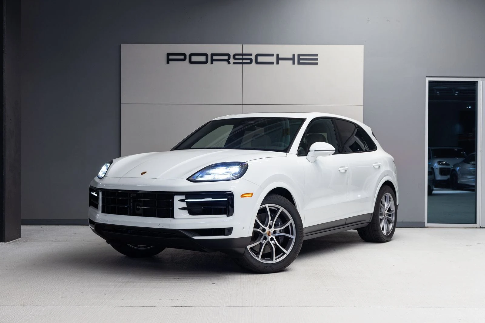 Porsche Cayenne (3rd Generation) · white · Indigo Auto Group