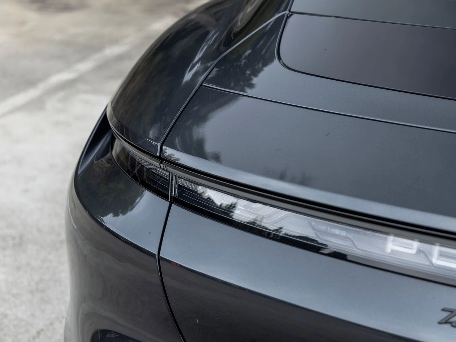 2025 Porsche Taycan 4S (2025 Update), 18/20