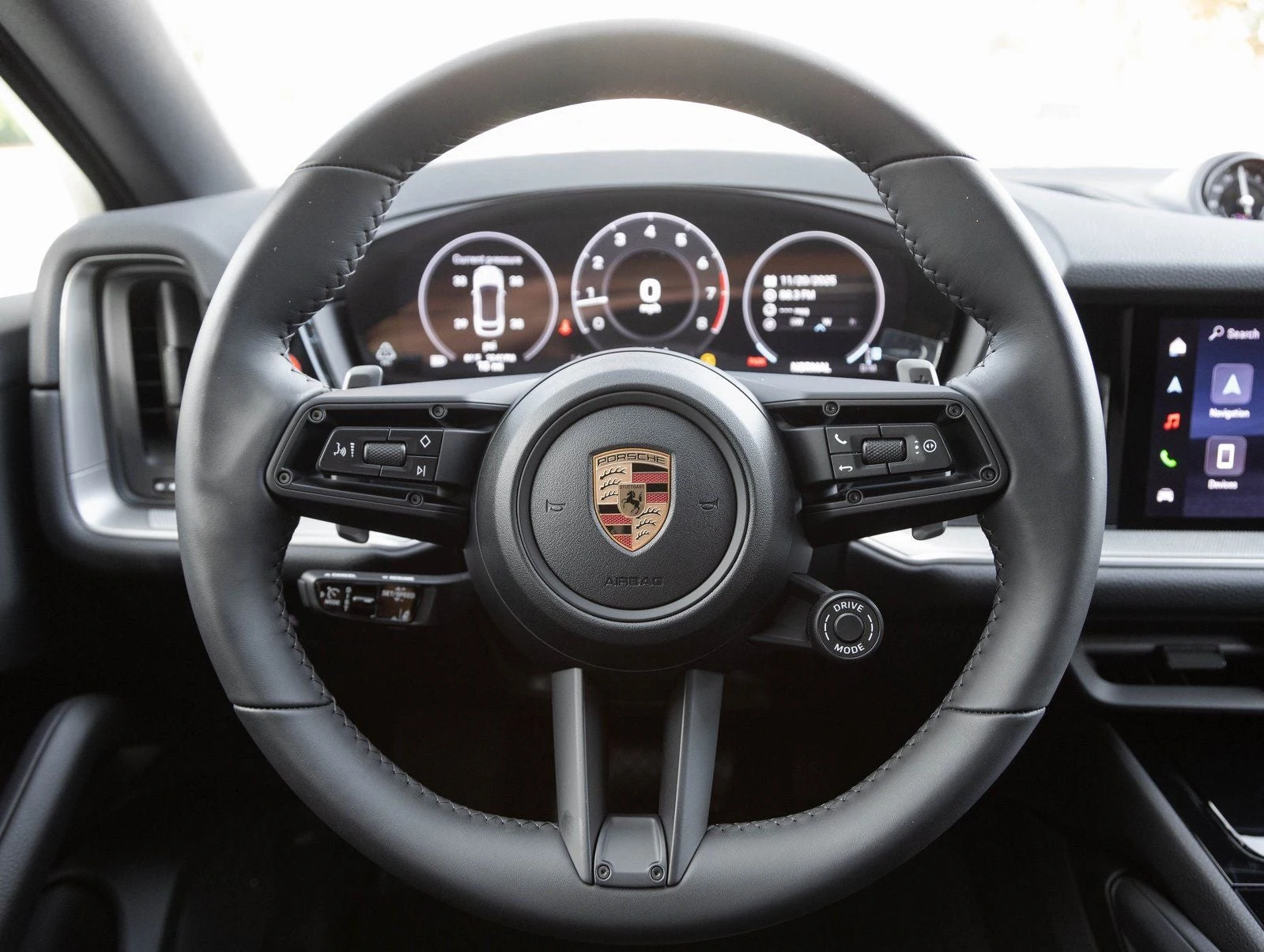 2026 Porsche Cayenne Coupé (3rd Generation), 13/20
