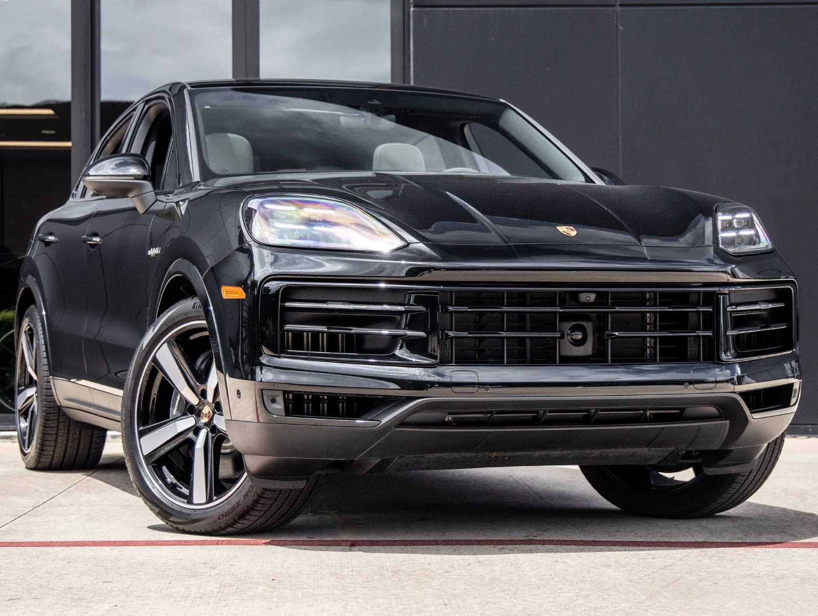 2025 Porsche Cayenne E-Hybrid Coupé (3rd Generation), 6/20
