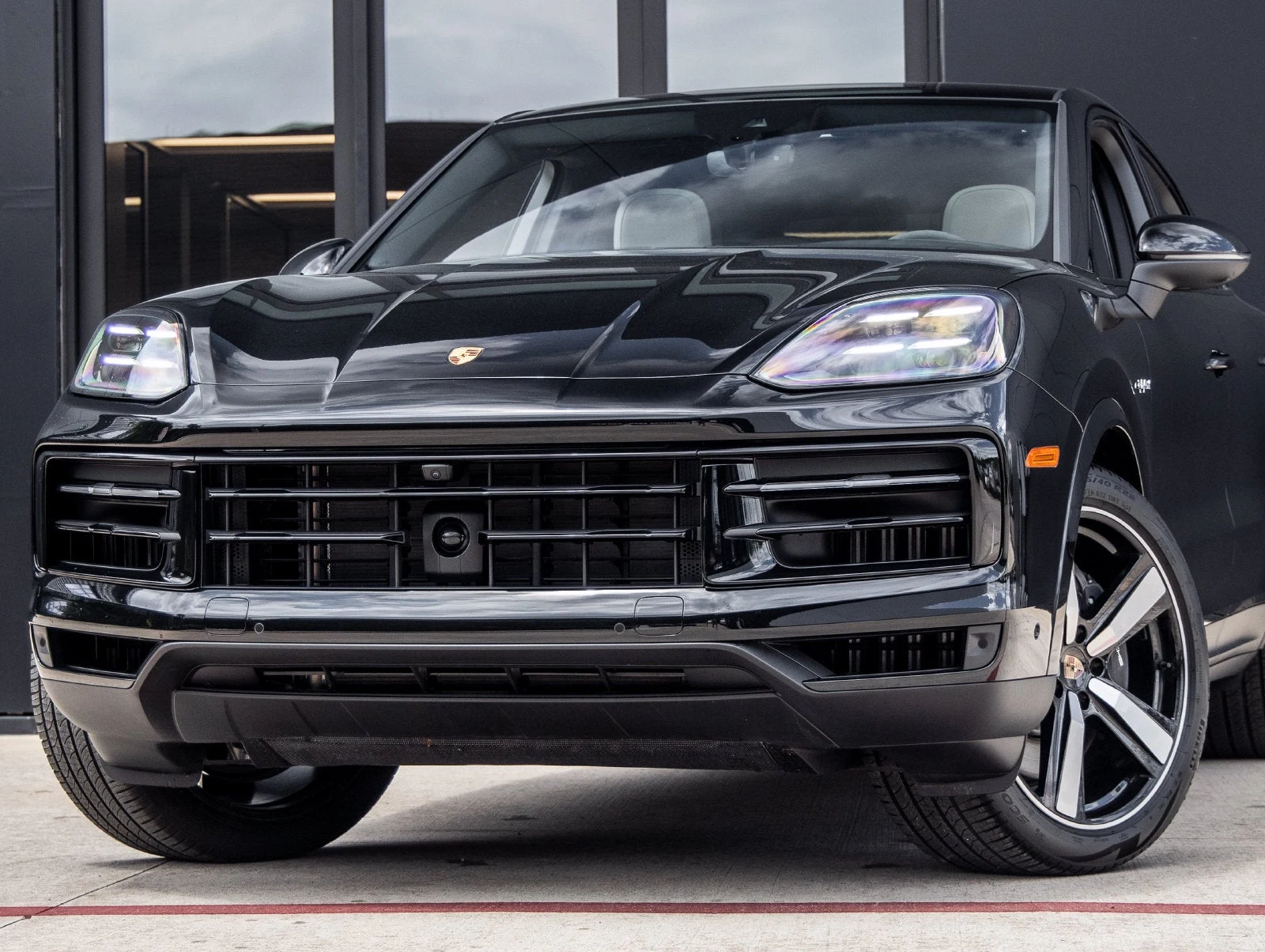 2025 Porsche Cayenne E-Hybrid Coupé (3rd Generation), 7/20